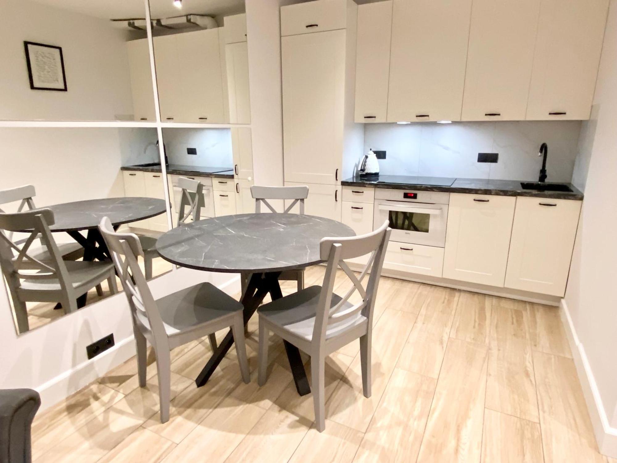 Nice To Host You - Old Town Apartment Varşova Dış mekan fotoğraf